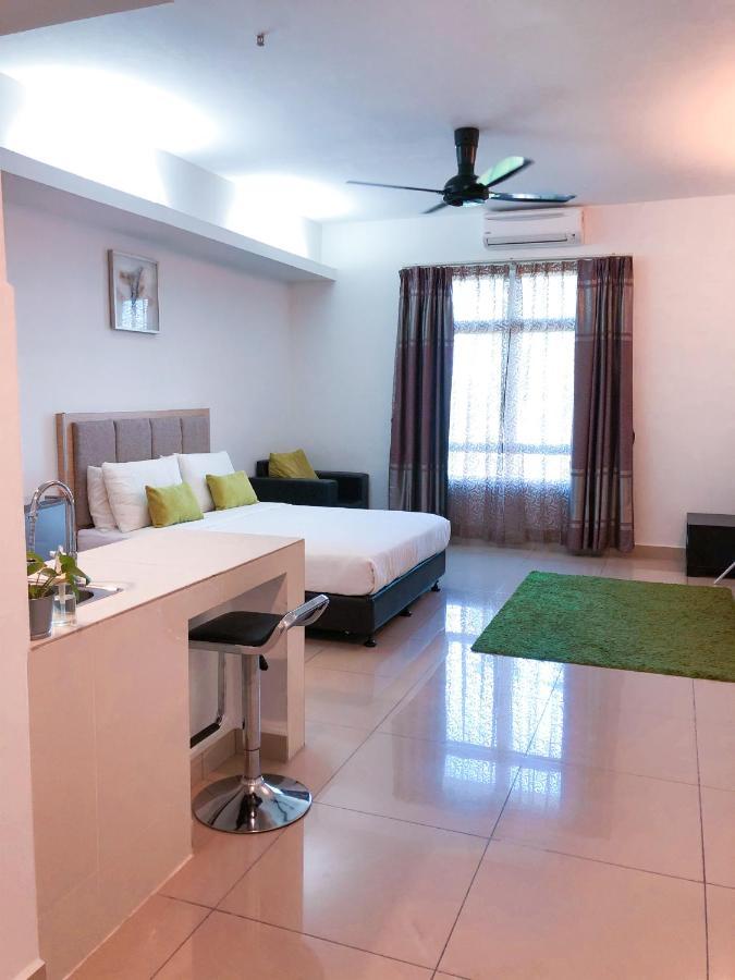 Agrima Studio Apartment Kota Bahru Luaran gambar