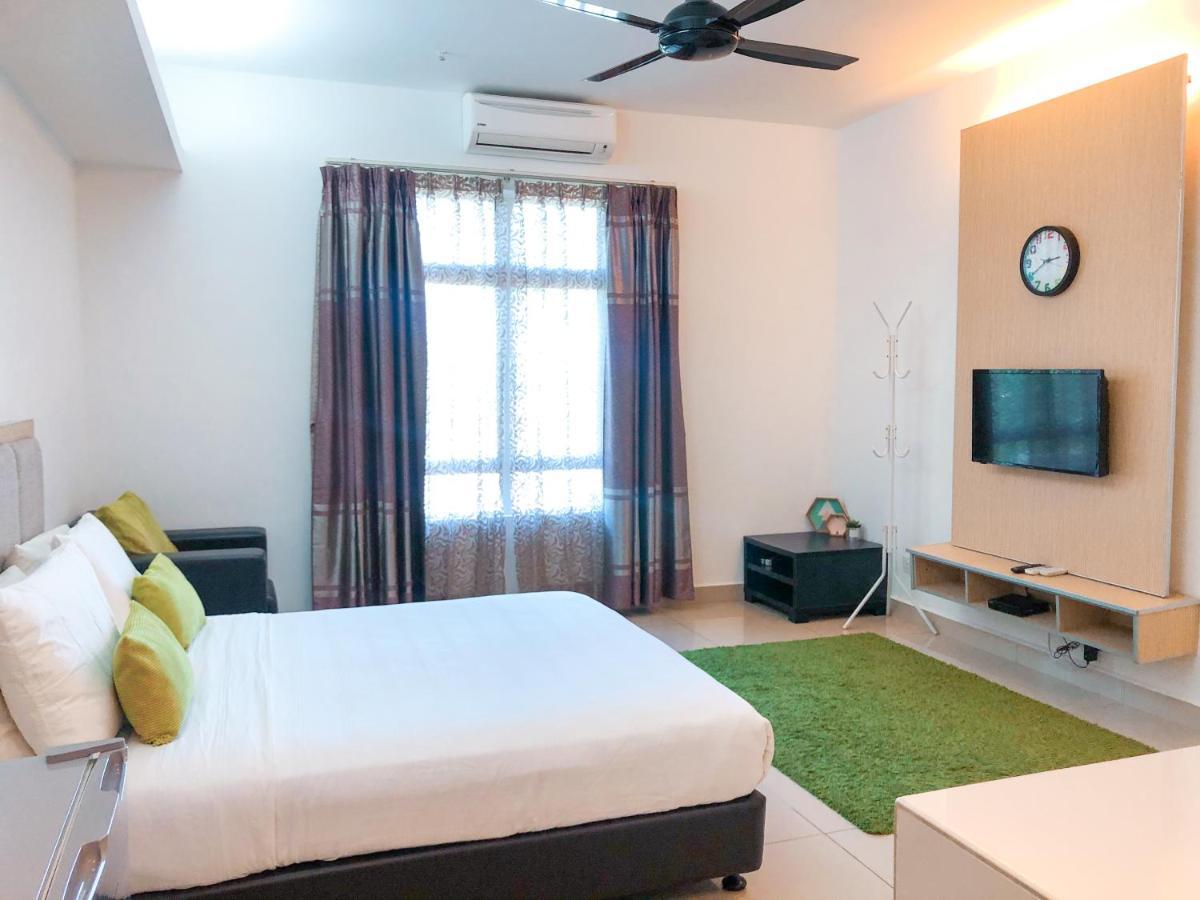 Agrima Studio Apartment Kota Bahru Luaran gambar